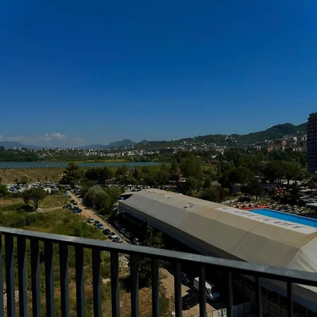 E's Lakeview * Tirana