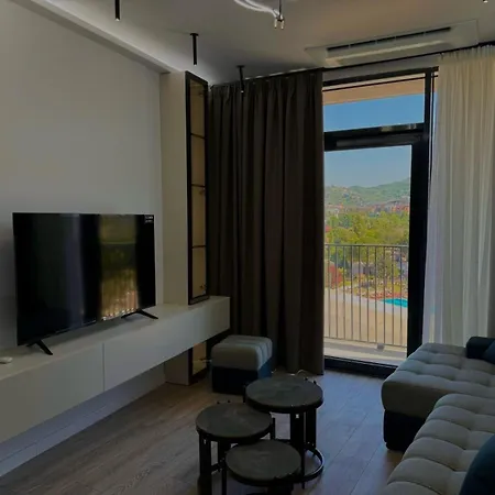 E's Lakeview Lejlighed Tirana